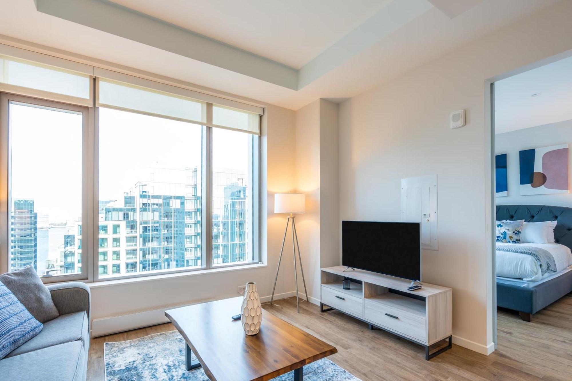 High End Seaport Apartment
